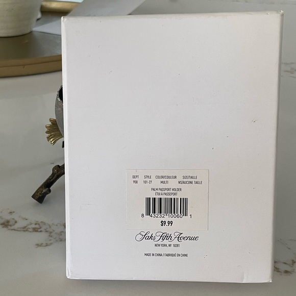 Saks Fifth Avenue Palm Passport Holder! Brand new with tag! - Picture 3 of 5